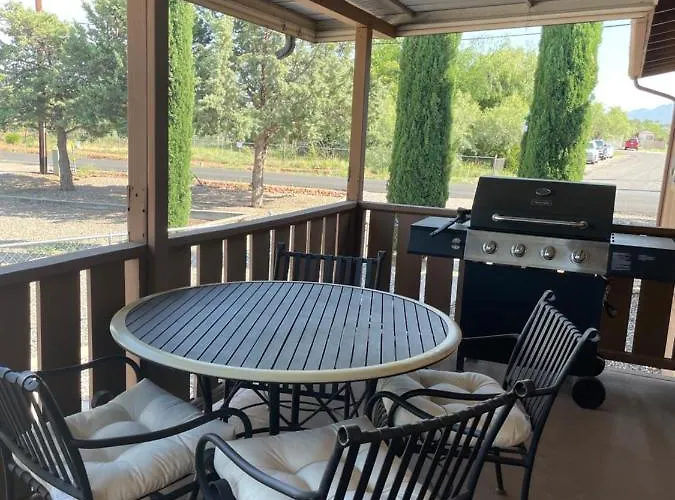 Season Vacation Home! * Cottonwood